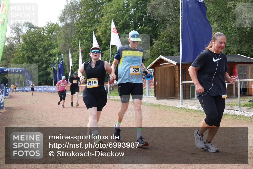 08.09.2024 - Airport Race Strokosch-Dieckow http://msf.ph/oto/6993987 08.09.2024 13:14:33 Ziel 325, 495, 1519 meine-sportfotos.de
