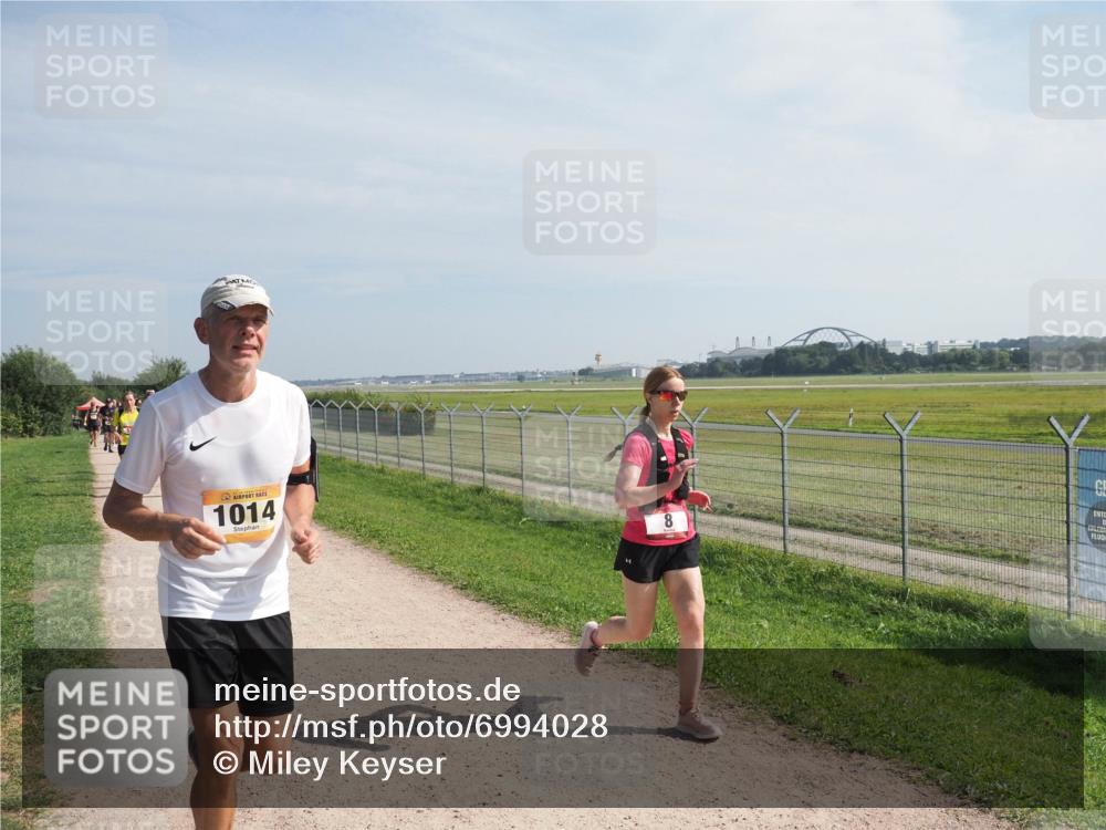 08.09.2024 - Airport Race Miley Keyser http://msf.ph/oto/6994028 08.09.2024 12:14:49 Laufen OLYMPUS, DIGITAL, CAMERA meine-sportfotos.de