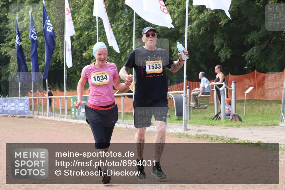 08.09.2024 - Airport Race Strokosch-Dieckow http://msf.ph/oto/6994031 08.09.2024 13:14:34 Ziel 325, 495, 1519 meine-sportfotos.de