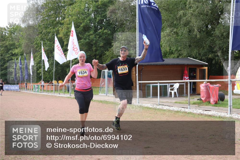 08.09.2024 - Airport Race Strokosch-Dieckow http://msf.ph/oto/6994102 08.09.2024 13:14:36 Ziel 325, 403, 495, 1519 meine-sportfotos.de
