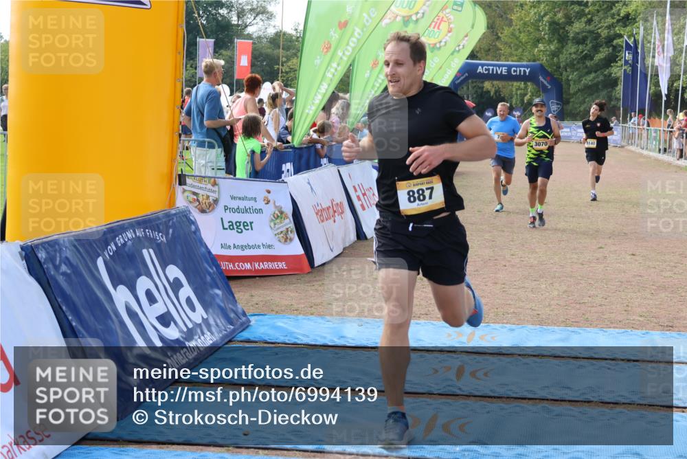 08.09.2024 - Airport Race Strokosch-Dieckow http://msf.ph/oto/6994139 08.09.2024 12:27:26 Ziel 243, 483, 788, 887, 1421, 1483, 3070, 3140 meine-sportfotos.de