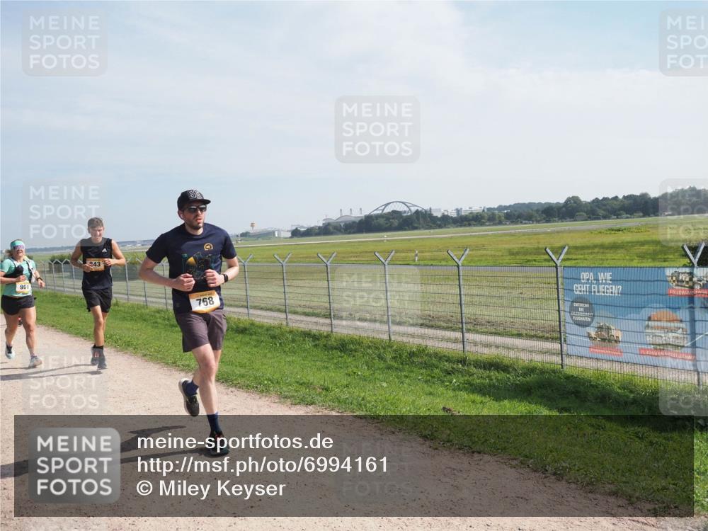 08.09.2024 - Airport Race Miley Keyser http://msf.ph/oto/6994161 08.09.2024 12:15:00 Laufen OLYMPUS, DIGITAL, CAMERA meine-sportfotos.de