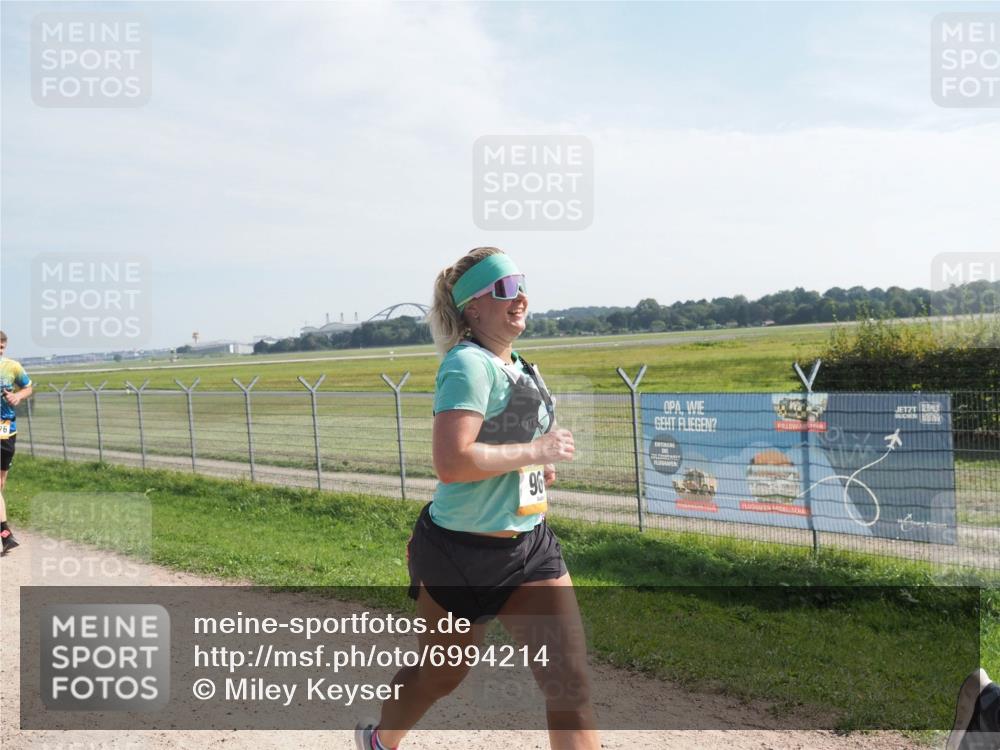 08.09.2024 - Airport Race Miley Keyser http://msf.ph/oto/6994214 08.09.2024 12:15:03 Laufen OLYMPUS, DIGITAL, CAMERA meine-sportfotos.de