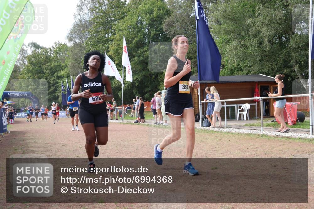 08.09.2024 - Airport Race Strokosch-Dieckow http://msf.ph/oto/6994368 08.09.2024 12:36:44 Ziel 46, 122, 202, 267, 324, 398, 522, 626, 947, 1101 meine-sportfotos.de