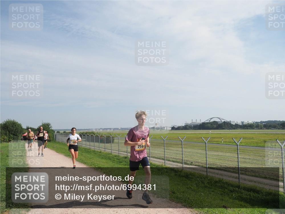 08.09.2024 - Airport Race Miley Keyser http://msf.ph/oto/6994381 08.09.2024 12:15:17 Laufen OLYMPUS, DIGITAL, CAMERA meine-sportfotos.de