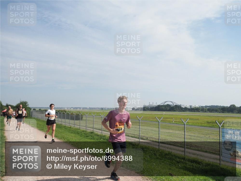 08.09.2024 - Airport Race Miley Keyser http://msf.ph/oto/6994388 08.09.2024 12:15:17 Laufen OLYMPUS, DIGITAL, CAMERA meine-sportfotos.de
