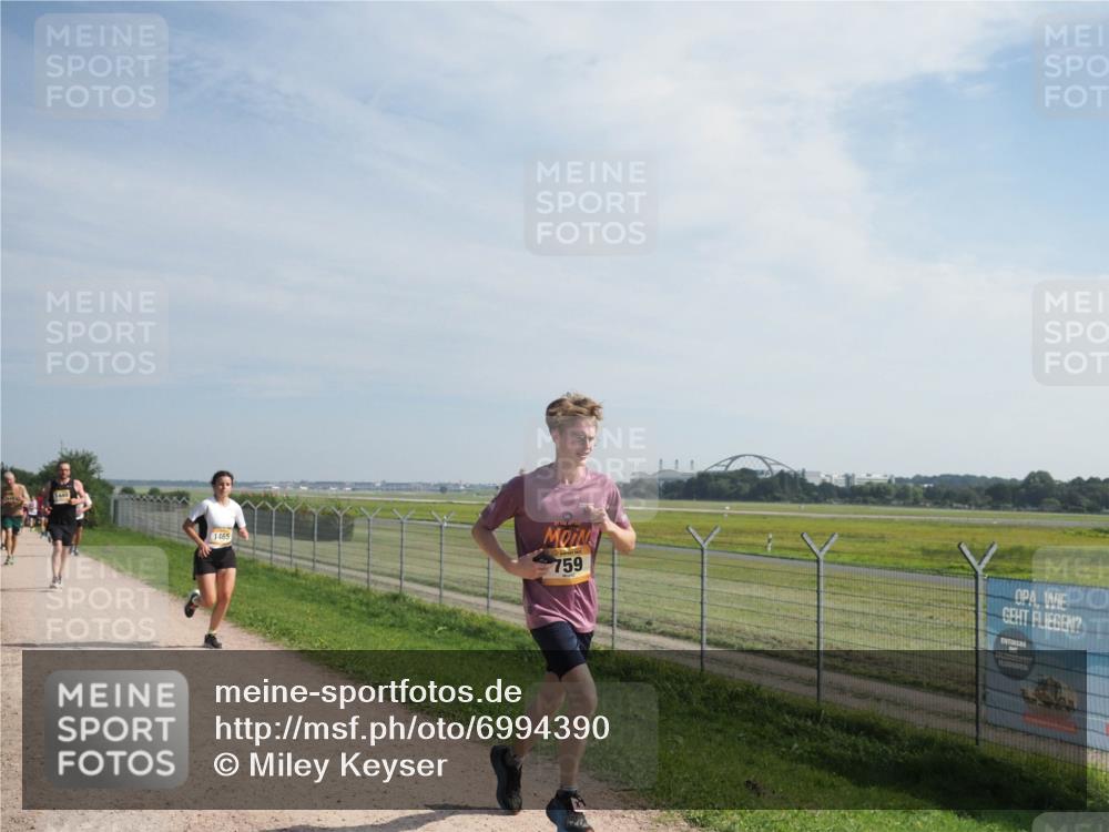 08.09.2024 - Airport Race Miley Keyser http://msf.ph/oto/6994390 08.09.2024 12:15:17 Laufen OLYMPUS, DIGITAL, CAMERA meine-sportfotos.de