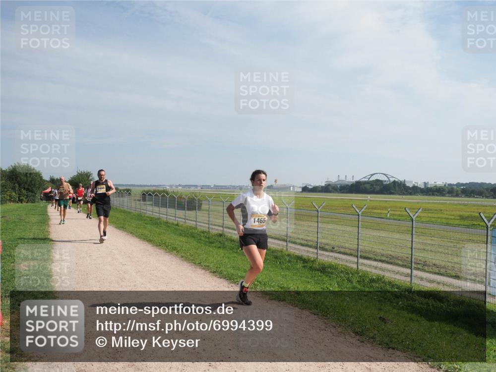 08.09.2024 - Airport Race Miley Keyser http://msf.ph/oto/6994399 08.09.2024 12:15:19 Laufen OLYMPUS, DIGITAL, CAMERA meine-sportfotos.de