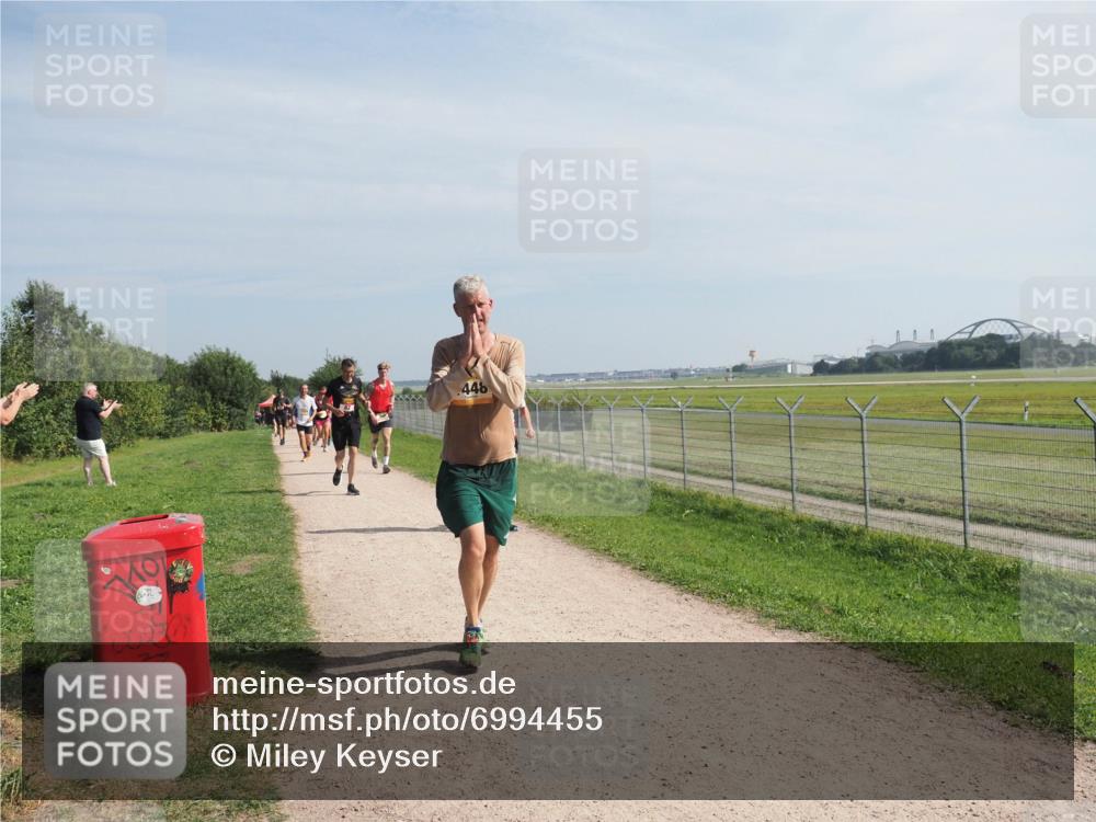 08.09.2024 - Airport Race Miley Keyser http://msf.ph/oto/6994455 08.09.2024 12:15:24 Laufen OLYMPUS, DIGITAL, CAMERA meine-sportfotos.de