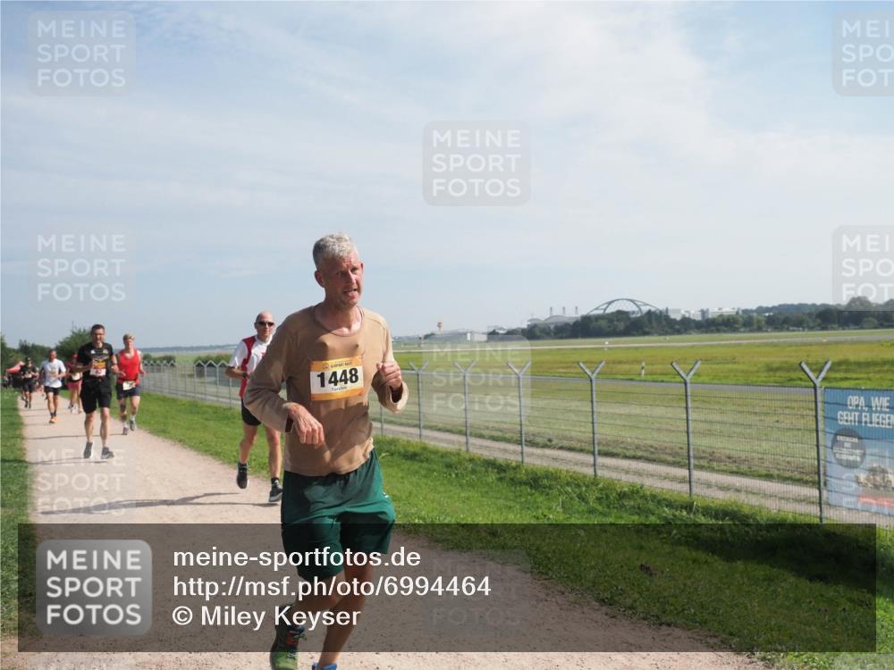 08.09.2024 - Airport Race Miley Keyser http://msf.ph/oto/6994464 08.09.2024 12:15:24 Laufen OLYMPUS, DIGITAL, CAMERA meine-sportfotos.de