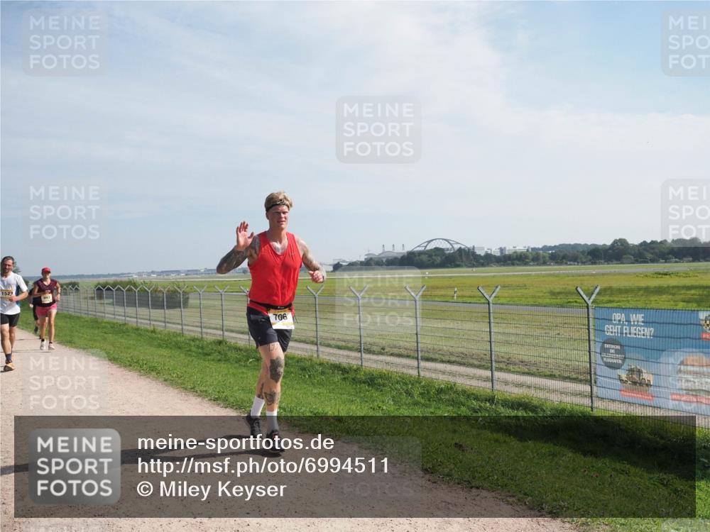 08.09.2024 - Airport Race Miley Keyser http://msf.ph/oto/6994511 08.09.2024 12:15:29 Laufen OLYMPUS, DIGITAL, CAMERA meine-sportfotos.de