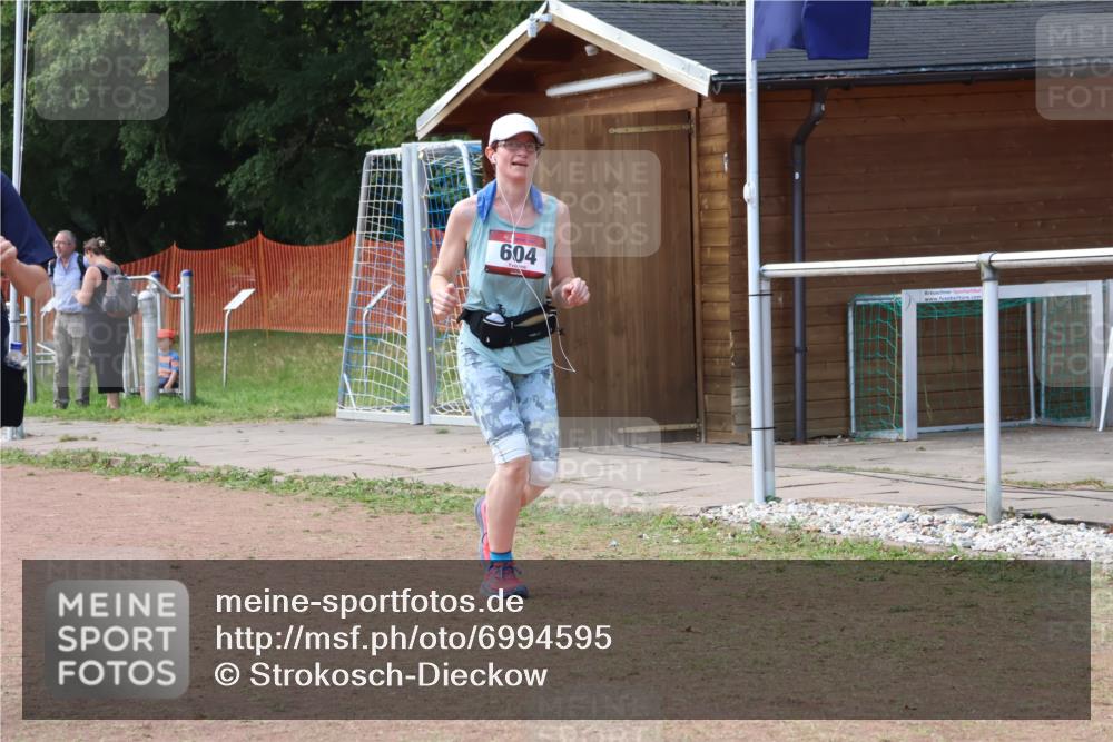 08.09.2024 - Airport Race Strokosch-Dieckow http://msf.ph/oto/6994595 08.09.2024 13:15:28 Ziel 604, 1283, 1296 meine-sportfotos.de