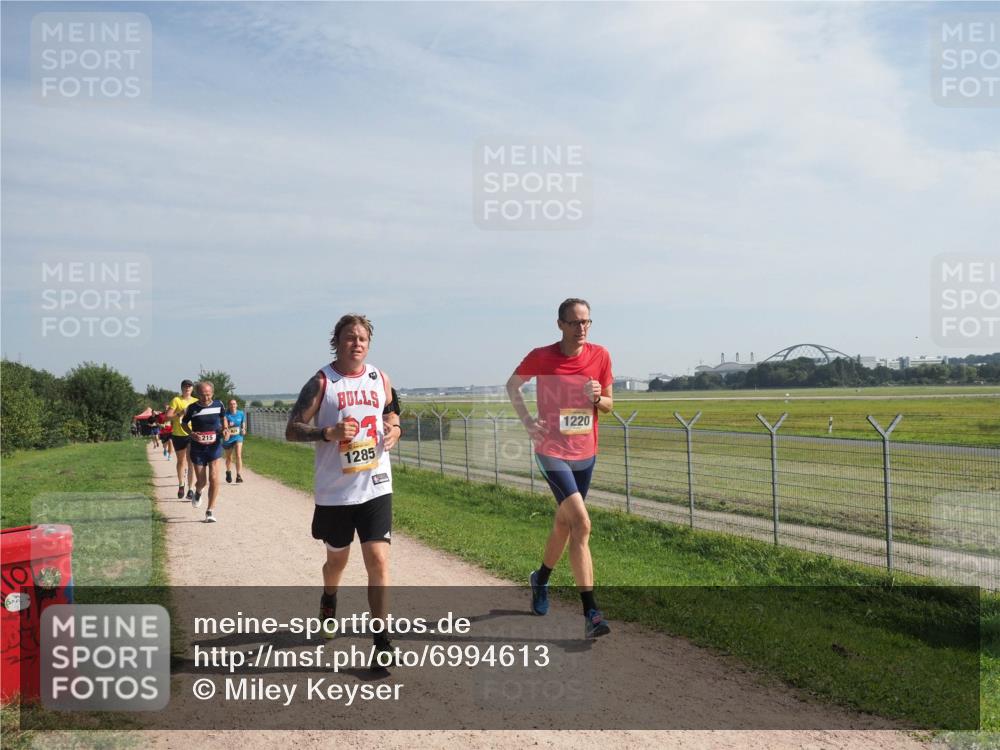 08.09.2024 - Airport Race Miley Keyser http://msf.ph/oto/6994613 08.09.2024 12:15:36 Laufen OLYMPUS, DIGITAL, CAMERA meine-sportfotos.de