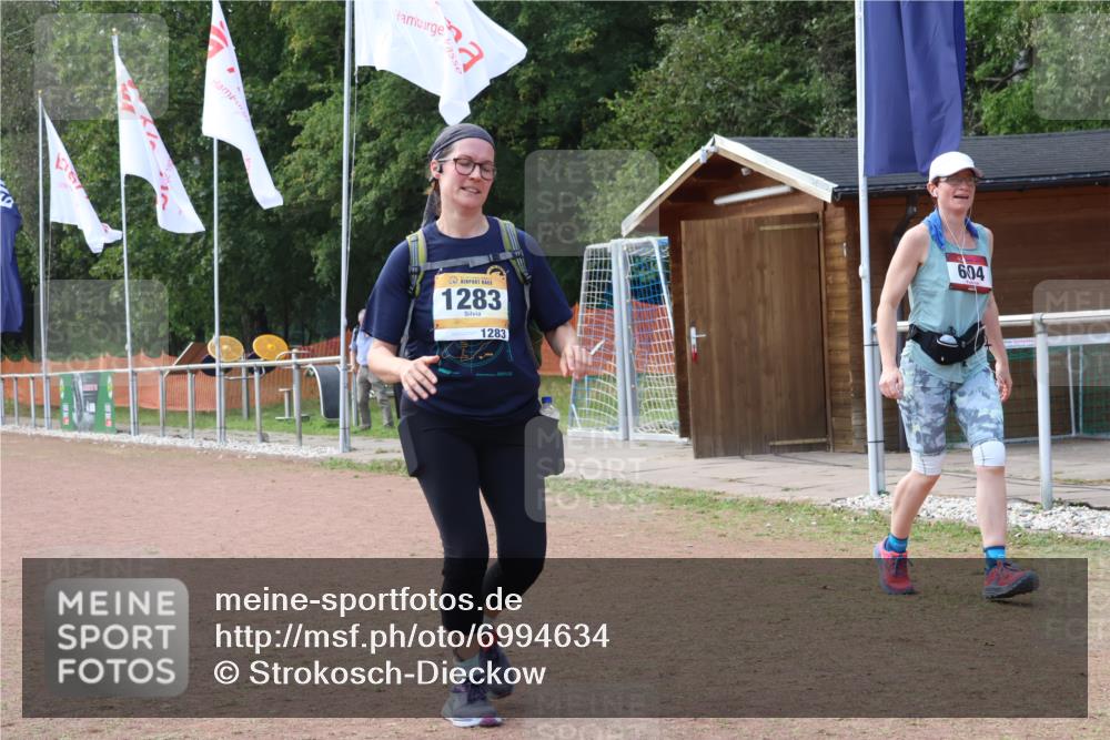 08.09.2024 - Airport Race Strokosch-Dieckow http://msf.ph/oto/6994634 08.09.2024 13:15:29 Ziel 604, 1283, 1296 meine-sportfotos.de