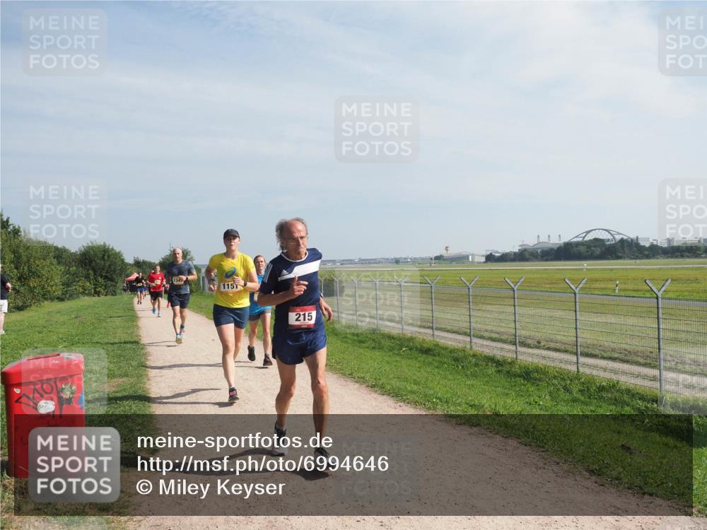 08.09.2024 - Airport Race Miley Keyser http://msf.ph/oto/6994646 08.09.2024 12:15:39 Laufen OLYMPUS, DIGITAL, CAMERA meine-sportfotos.de