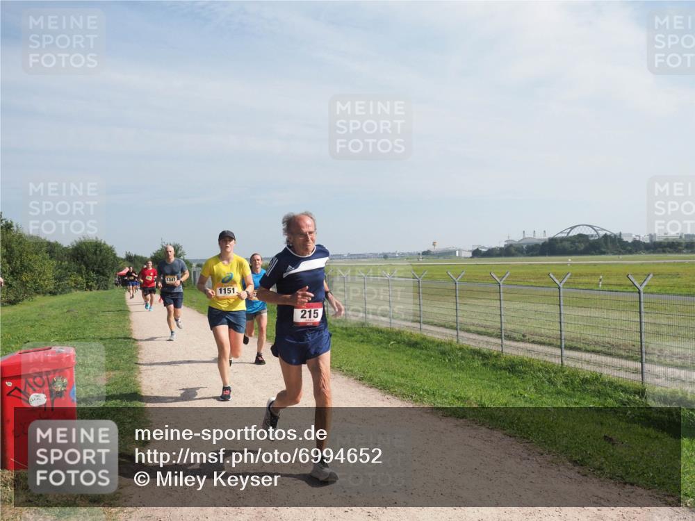 08.09.2024 - Airport Race Miley Keyser http://msf.ph/oto/6994652 08.09.2024 12:15:39 Laufen OLYMPUS, DIGITAL, CAMERA meine-sportfotos.de