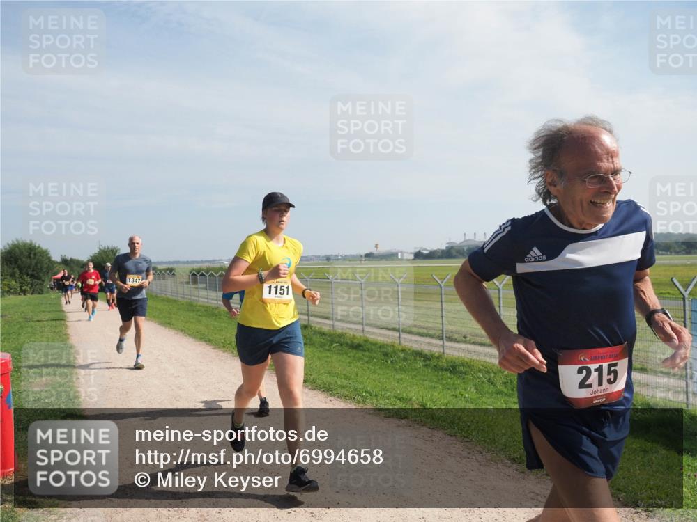 08.09.2024 - Airport Race Miley Keyser http://msf.ph/oto/6994658 08.09.2024 12:15:40 Laufen OLYMPUS, DIGITAL, CAMERA meine-sportfotos.de