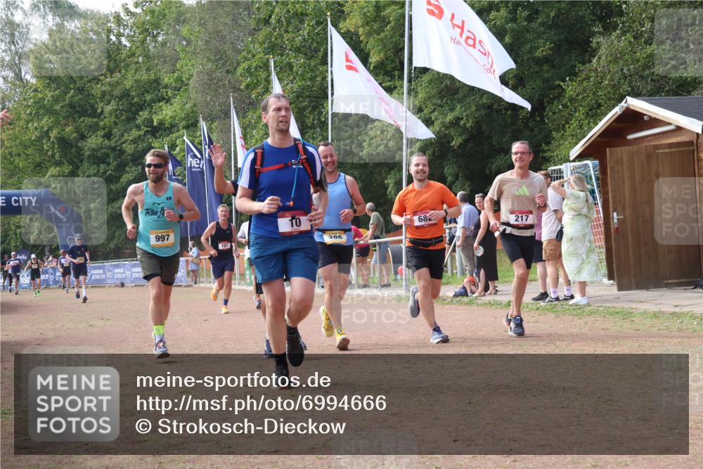 08.09.2024 - Airport Race Strokosch-Dieckow http://msf.ph/oto/6994666 08.09.2024 12:36:53 Ziel 10, 107, 154, 217, 324, 386, 682, 997 meine-sportfotos.de