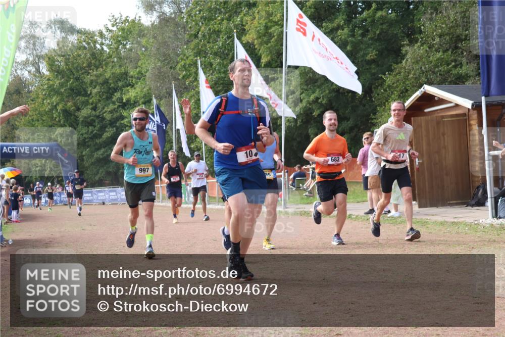 08.09.2024 - Airport Race Strokosch-Dieckow http://msf.ph/oto/6994672 08.09.2024 12:36:54 Ziel 10, 107, 154, 217, 324, 386, 682, 997, 3062 meine-sportfotos.de