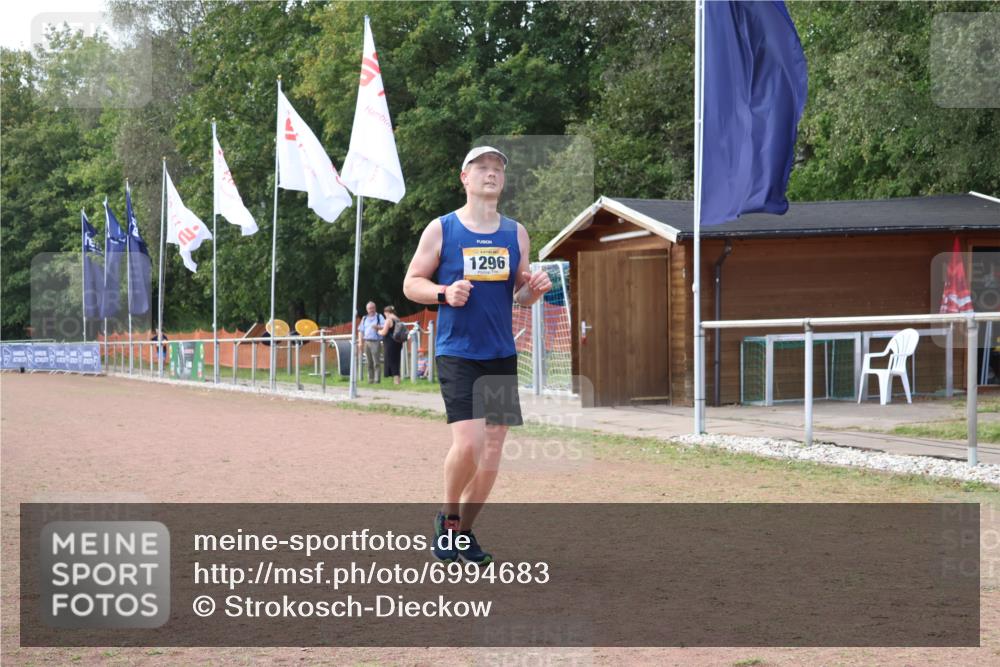 08.09.2024 - Airport Race Strokosch-Dieckow http://msf.ph/oto/6994683 08.09.2024 13:15:34 Ziel 604, 1283, 1296 meine-sportfotos.de