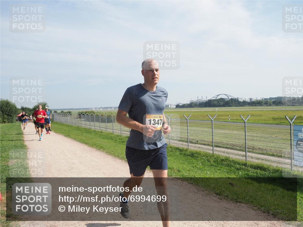 08.09.2024 - Airport Race Miley Keyser http://msf.ph/oto/6994699 08.09.2024 12:15:42 Laufen OLYMPUS, DIGITAL, CAMERA meine-sportfotos.de