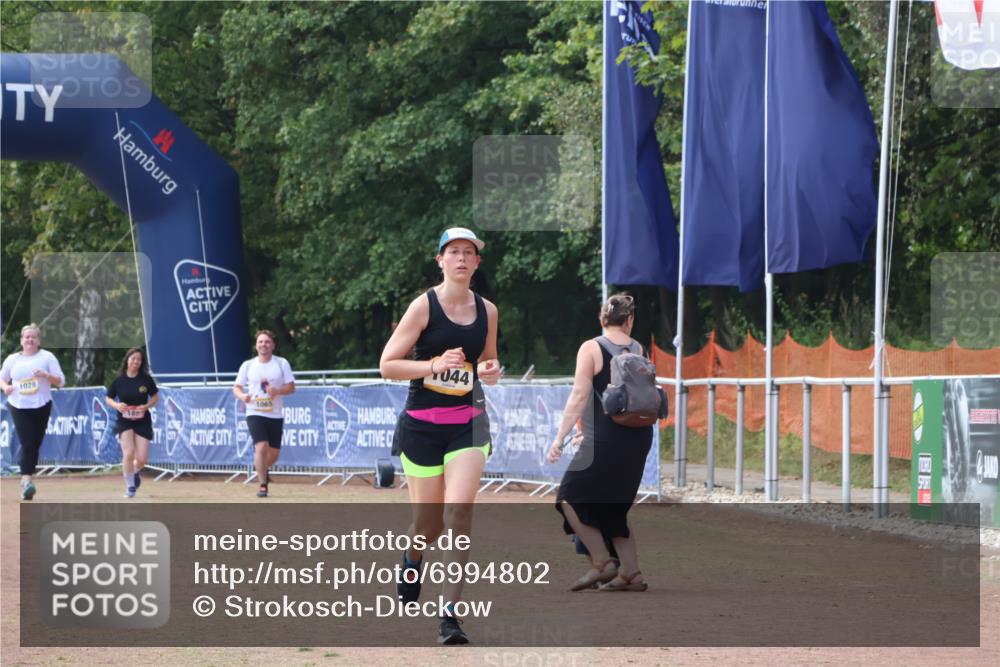 08.09.2024 - Airport Race Strokosch-Dieckow http://msf.ph/oto/6994802 08.09.2024 13:15:53 Ziel 1044, 1048 meine-sportfotos.de