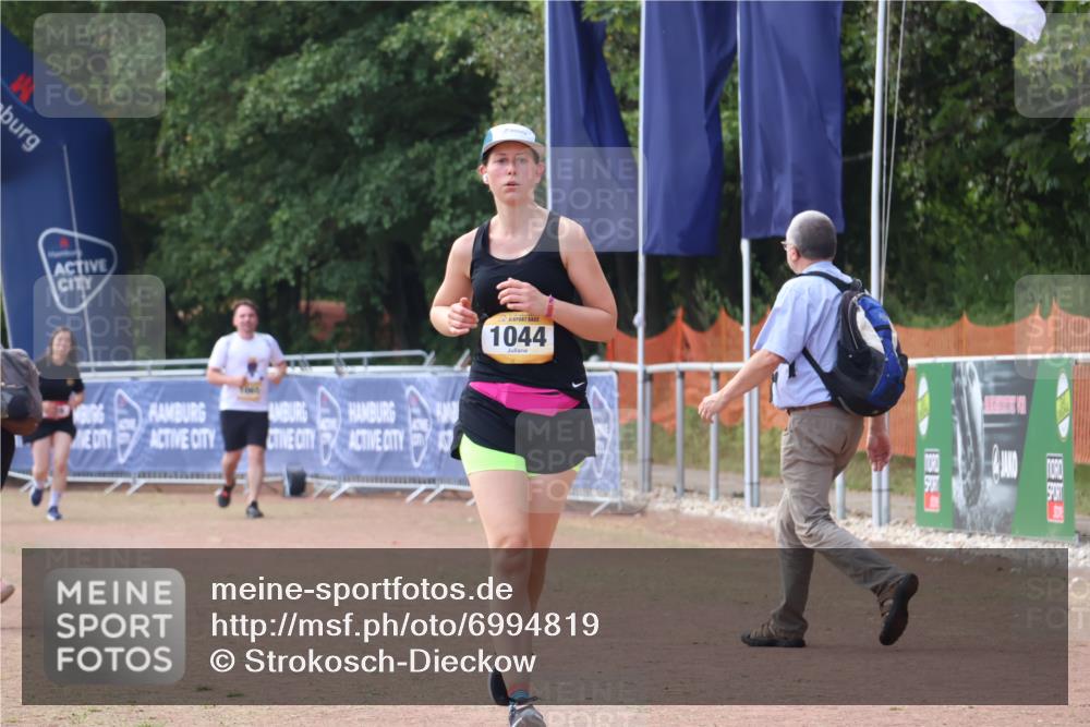 08.09.2024 - Airport Race Strokosch-Dieckow http://msf.ph/oto/6994819 08.09.2024 13:15:55 Ziel 1044, 1048 meine-sportfotos.de