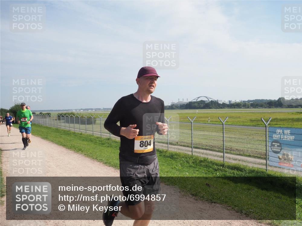 08.09.2024 - Airport Race Miley Keyser http://msf.ph/oto/6994857 08.09.2024 12:15:58 Laufen OLYMPUS, DIGITAL, CAMERA meine-sportfotos.de