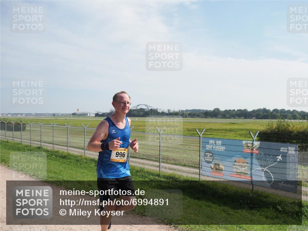 08.09.2024 - Airport Race Miley Keyser http://msf.ph/oto/6994891 08.09.2024 12:16:02 Laufen OLYMPUS, DIGITAL, CAMERA meine-sportfotos.de