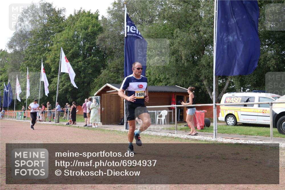 08.09.2024 - Airport Race Strokosch-Dieckow http://msf.ph/oto/6994937 08.09.2024 12:37:06 Ziel 106, 575, 771, 1409, 3001, 3062, 3084 meine-sportfotos.de