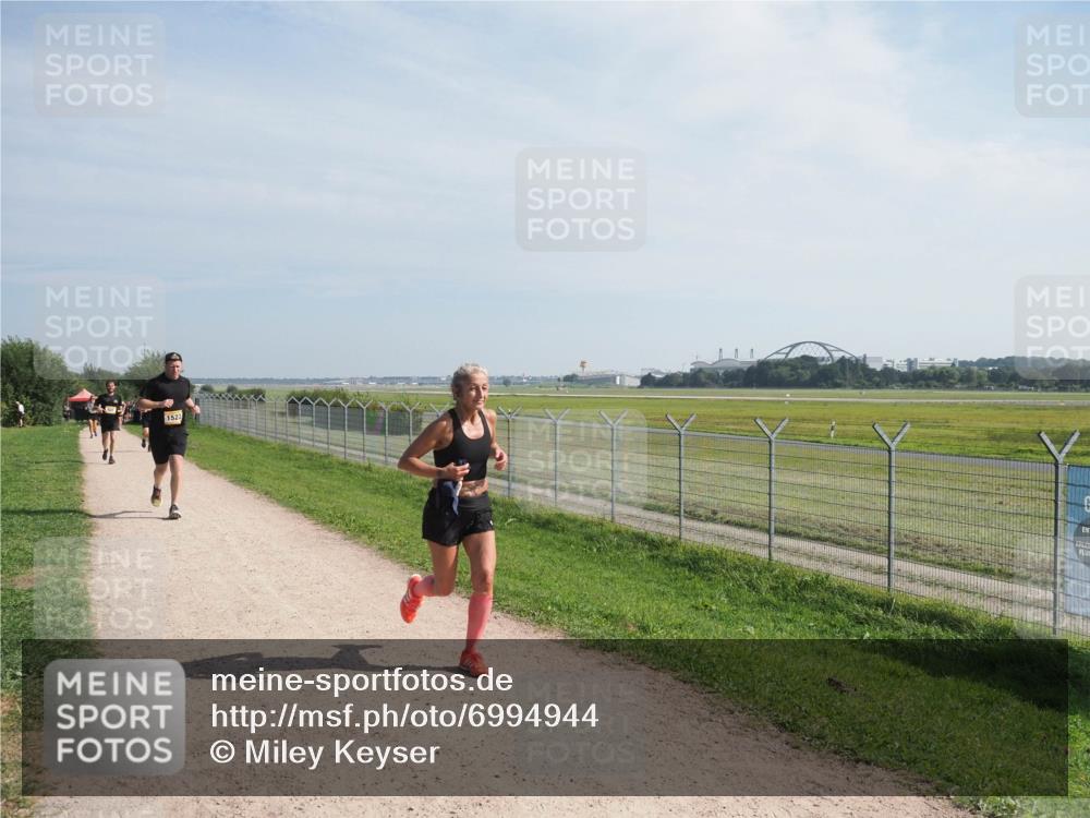 08.09.2024 - Airport Race Miley Keyser http://msf.ph/oto/6994944 08.09.2024 12:16:13 Laufen OLYMPUS, DIGITAL, CAMERA meine-sportfotos.de