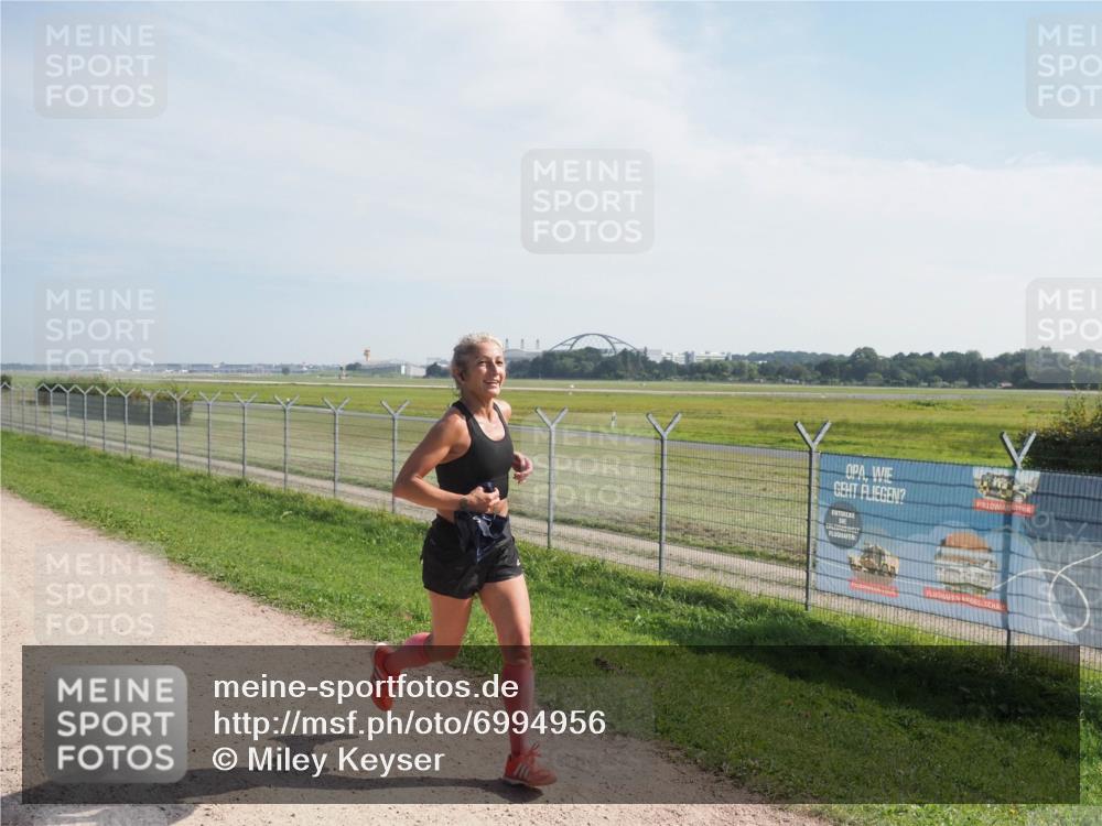 08.09.2024 - Airport Race Miley Keyser http://msf.ph/oto/6994956 08.09.2024 12:16:13 Laufen OLYMPUS, DIGITAL, CAMERA meine-sportfotos.de