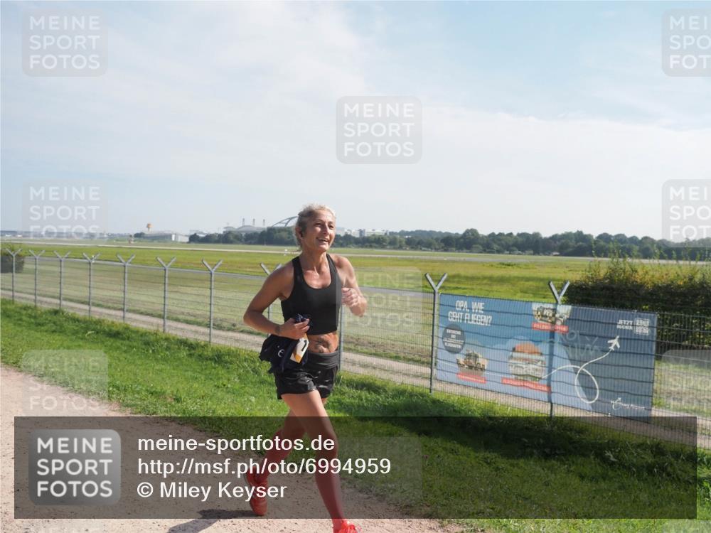 08.09.2024 - Airport Race Miley Keyser http://msf.ph/oto/6994959 08.09.2024 12:16:13 Laufen OLYMPUS, DIGITAL, CAMERA meine-sportfotos.de