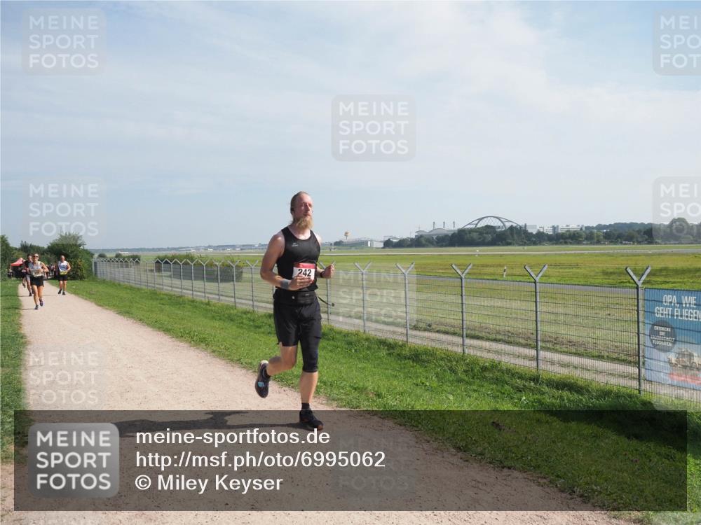 08.09.2024 - Airport Race Miley Keyser http://msf.ph/oto/6995062 08.09.2024 12:16:22 Laufen OLYMPUS, DIGITAL, CAMERA meine-sportfotos.de