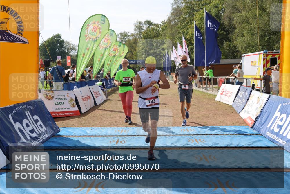 08.09.2024 - Airport Race Strokosch-Dieckow http://msf.ph/oto/6995070 08.09.2024 12:51:12 Ziel 59, 133, 538, 645, 722, 905, 985, 1086 meine-sportfotos.de