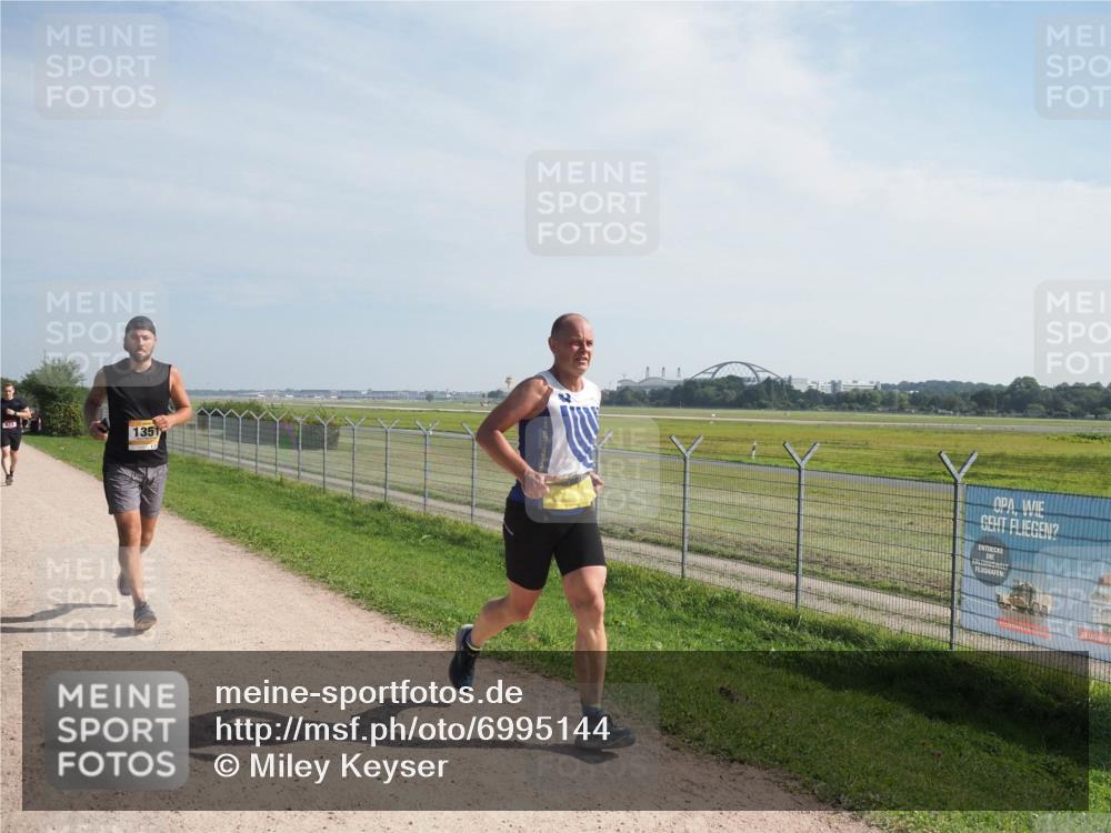 08.09.2024 - Airport Race Miley Keyser http://msf.ph/oto/6995144 08.09.2024 12:16:31 Laufen OLYMPUS, DIGITAL, CAMERA meine-sportfotos.de