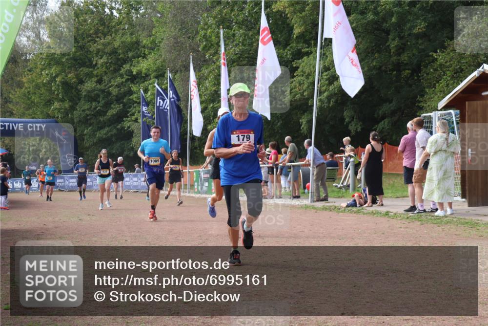 08.09.2024 - Airport Race Strokosch-Dieckow http://msf.ph/oto/6995161 08.09.2024 12:37:22 Ziel 179, 317, 537, 825, 1089, 1091, 2580 meine-sportfotos.de