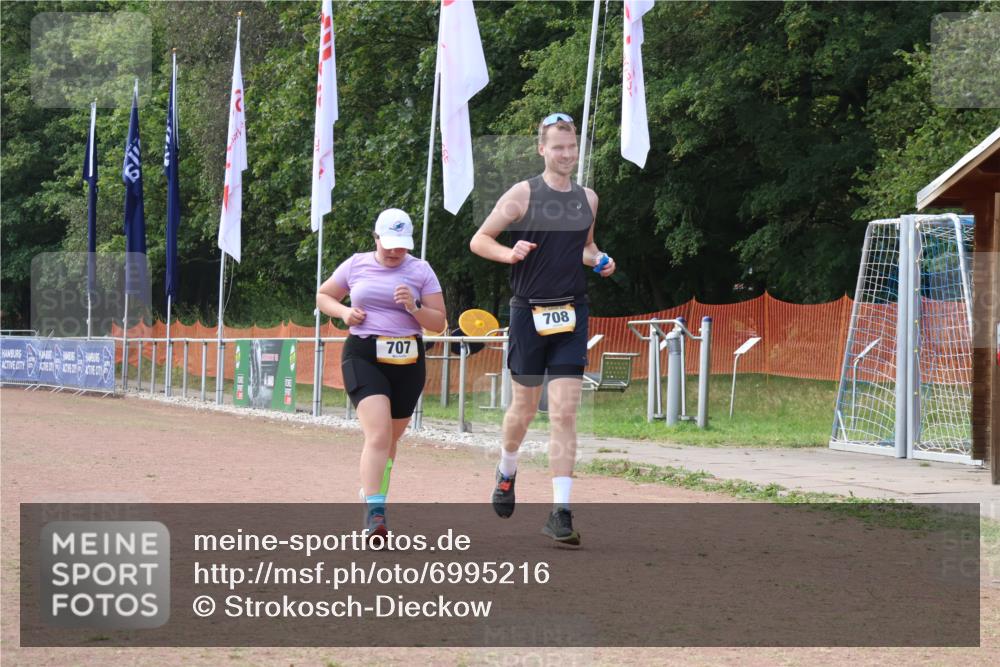 08.09.2024 - Airport Race Strokosch-Dieckow http://msf.ph/oto/6995216 08.09.2024 13:17:06 Ziel 628, 707, 708 meine-sportfotos.de