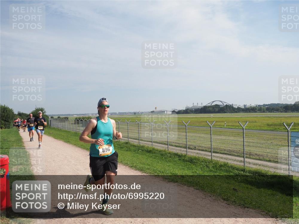 08.09.2024 - Airport Race Miley Keyser http://msf.ph/oto/6995220 08.09.2024 12:16:42 Laufen OLYMPUS, DIGITAL, CAMERA meine-sportfotos.de