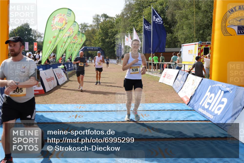 08.09.2024 - Airport Race Strokosch-Dieckow http://msf.ph/oto/6995299 08.09.2024 12:51:17 Ziel 59, 133, 456, 538, 645, 722, 905, 985 meine-sportfotos.de