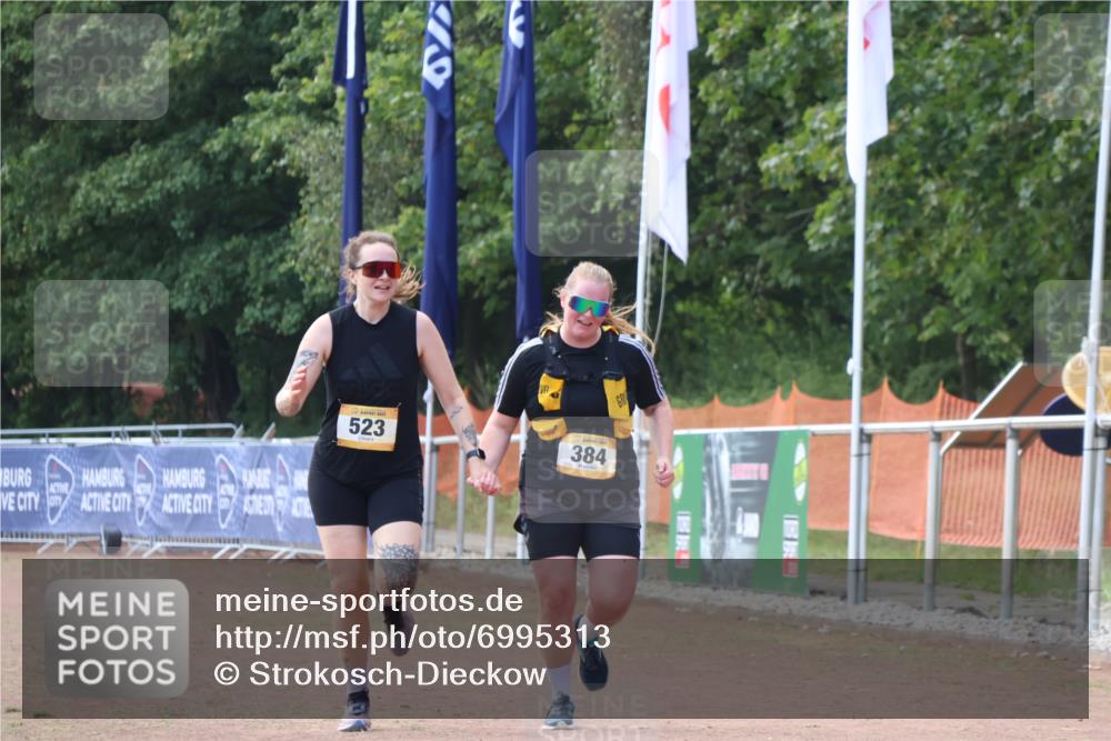 08.09.2024 - Airport Race Strokosch-Dieckow http://msf.ph/oto/6995313 08.09.2024 13:17:11 Ziel 384, 523, 628, 707, 708 meine-sportfotos.de