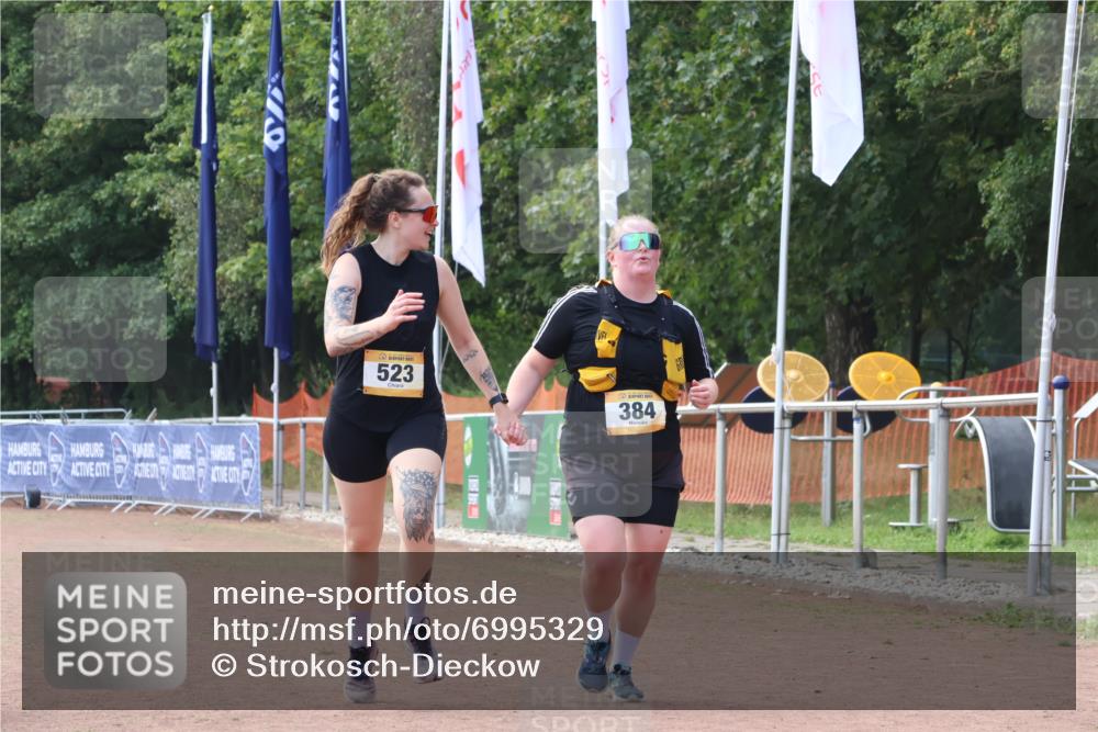 08.09.2024 - Airport Race Strokosch-Dieckow http://msf.ph/oto/6995329 08.09.2024 13:17:12 Ziel 384, 523, 628, 707, 708 meine-sportfotos.de