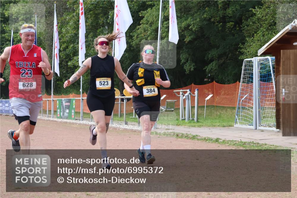 08.09.2024 - Airport Race Strokosch-Dieckow http://msf.ph/oto/6995372 08.09.2024 13:17:14 Ziel 384, 523, 628 meine-sportfotos.de