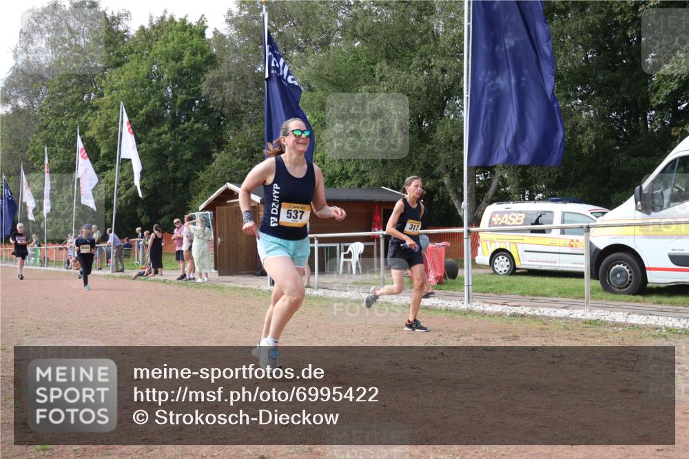 08.09.2024 - Airport Race Strokosch-Dieckow http://msf.ph/oto/6995422 08.09.2024 12:37:28 Ziel 66, 301, 317, 537, 825, 1352, 2580 meine-sportfotos.de