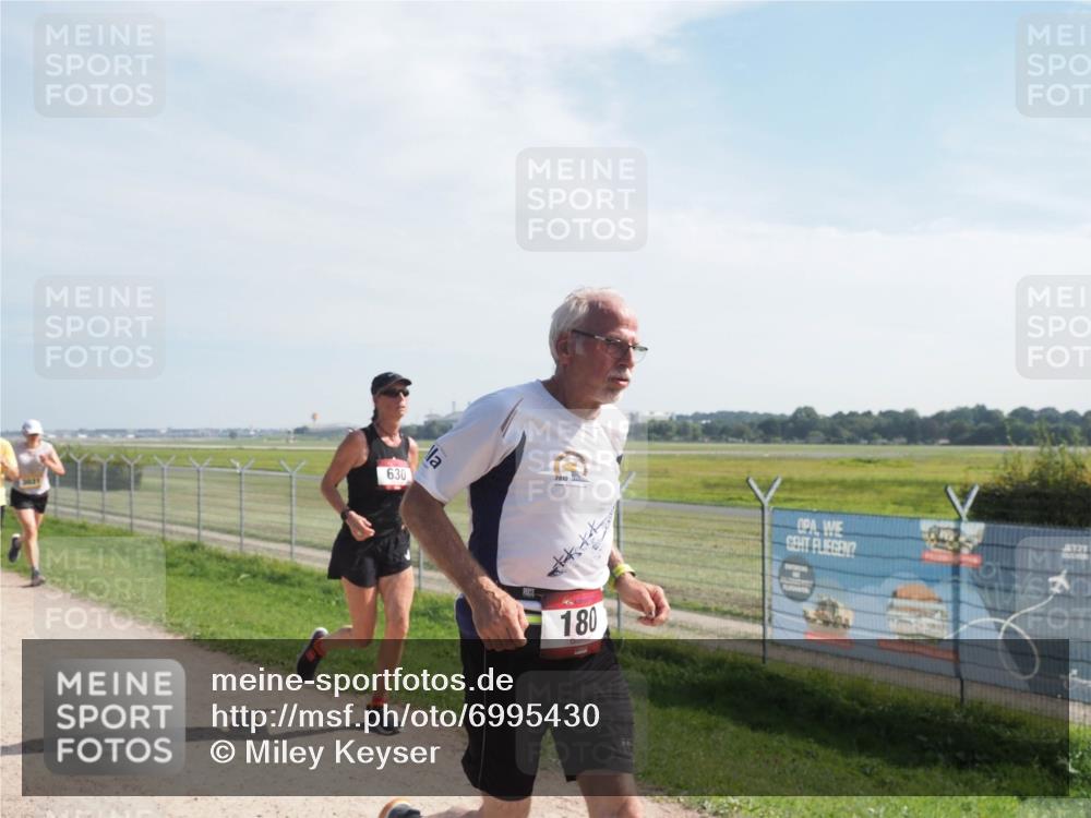 08.09.2024 - Airport Race Miley Keyser http://msf.ph/oto/6995430 08.09.2024 12:17:06 Laufen OLYMPUS, DIGITAL, CAMERA meine-sportfotos.de