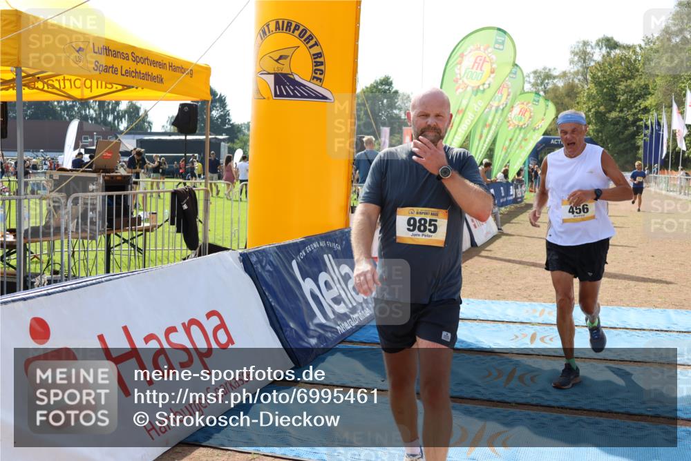 08.09.2024 - Airport Race Strokosch-Dieckow http://msf.ph/oto/6995461 08.09.2024 12:51:21 Ziel 59, 133, 456, 538, 645, 722, 839, 905, 906, 985 meine-sportfotos.de