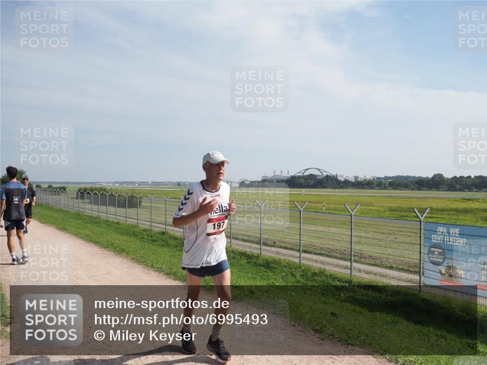 08.09.2024 - Airport Race Miley Keyser http://msf.ph/oto/6995493 08.09.2024 12:17:18 Laufen OLYMPUS, DIGITAL, CAMERA meine-sportfotos.de