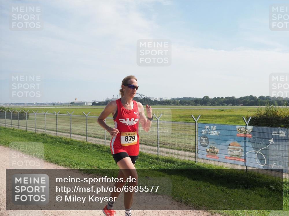 08.09.2024 - Airport Race Miley Keyser http://msf.ph/oto/6995577 08.09.2024 12:17:24 Laufen OLYMPUS, DIGITAL, CAMERA meine-sportfotos.de