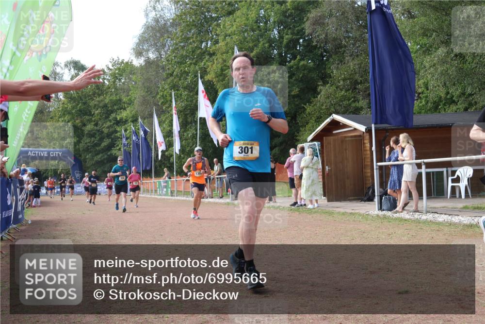 08.09.2024 - Airport Race Strokosch-Dieckow http://msf.ph/oto/6995665 08.09.2024 12:37:34 Ziel 66, 301, 336, 359, 825, 864, 1275, 1337, 1352, 1530, 2580 meine-sportfotos.de