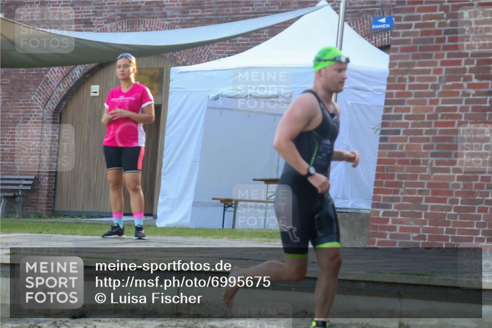 08.09.2024 - Stadtparktriathlon Luisa Fischer http://msf.ph/oto/6995675 08.09.2024 08:46:28 Schwimmen 1, 22, 34, 47, 62, 71 meine-sportfotos.de